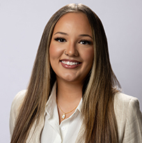 Lindsey Trowell Headshot
